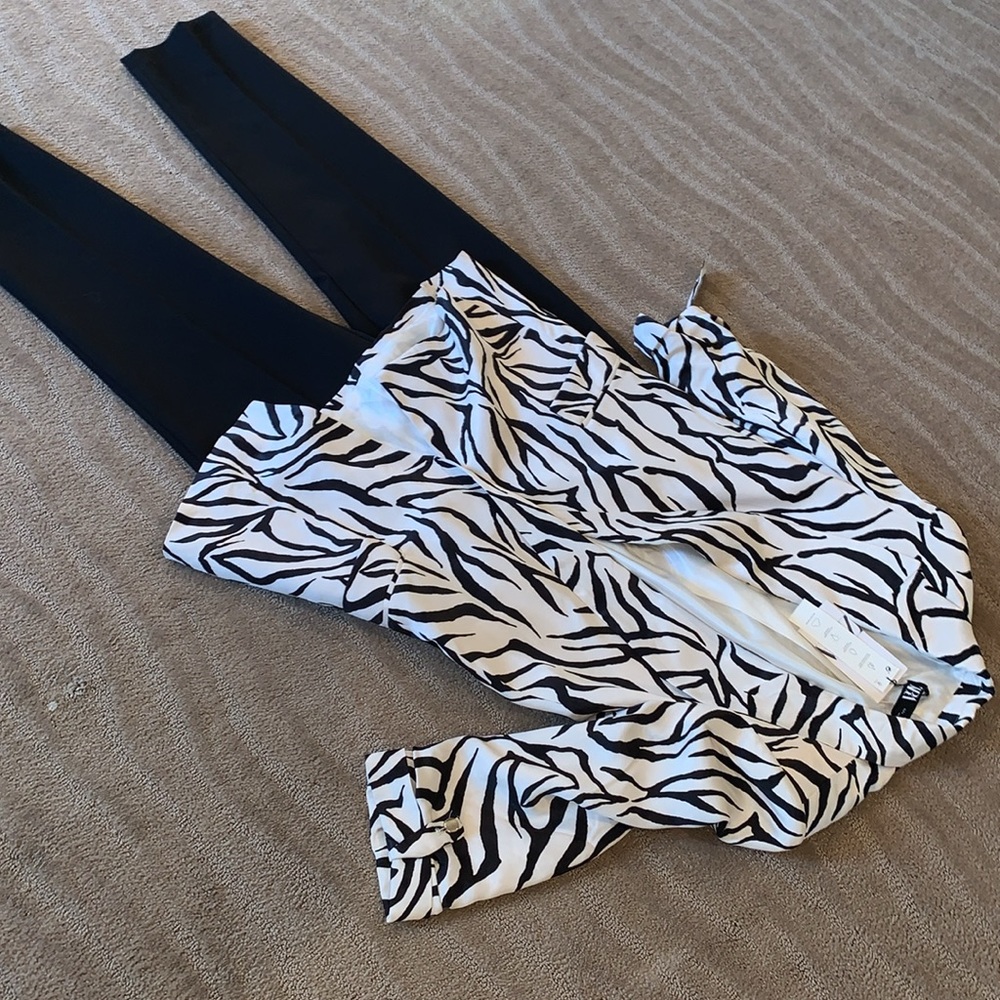 Zara‎ Mid Rise Trousers - Picture 15 of 17